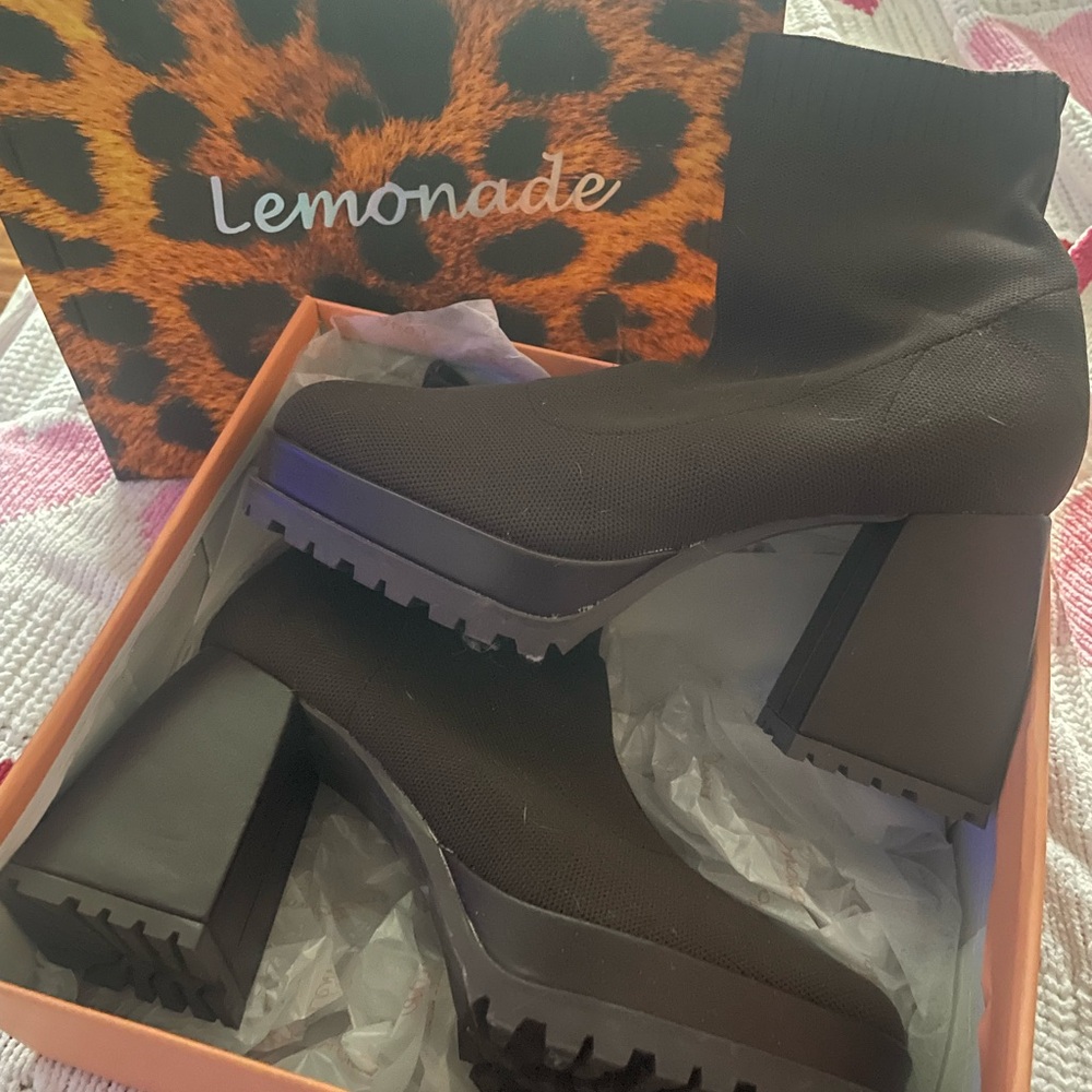 Lemonade Brown Ankle Boots with Chunky Sole